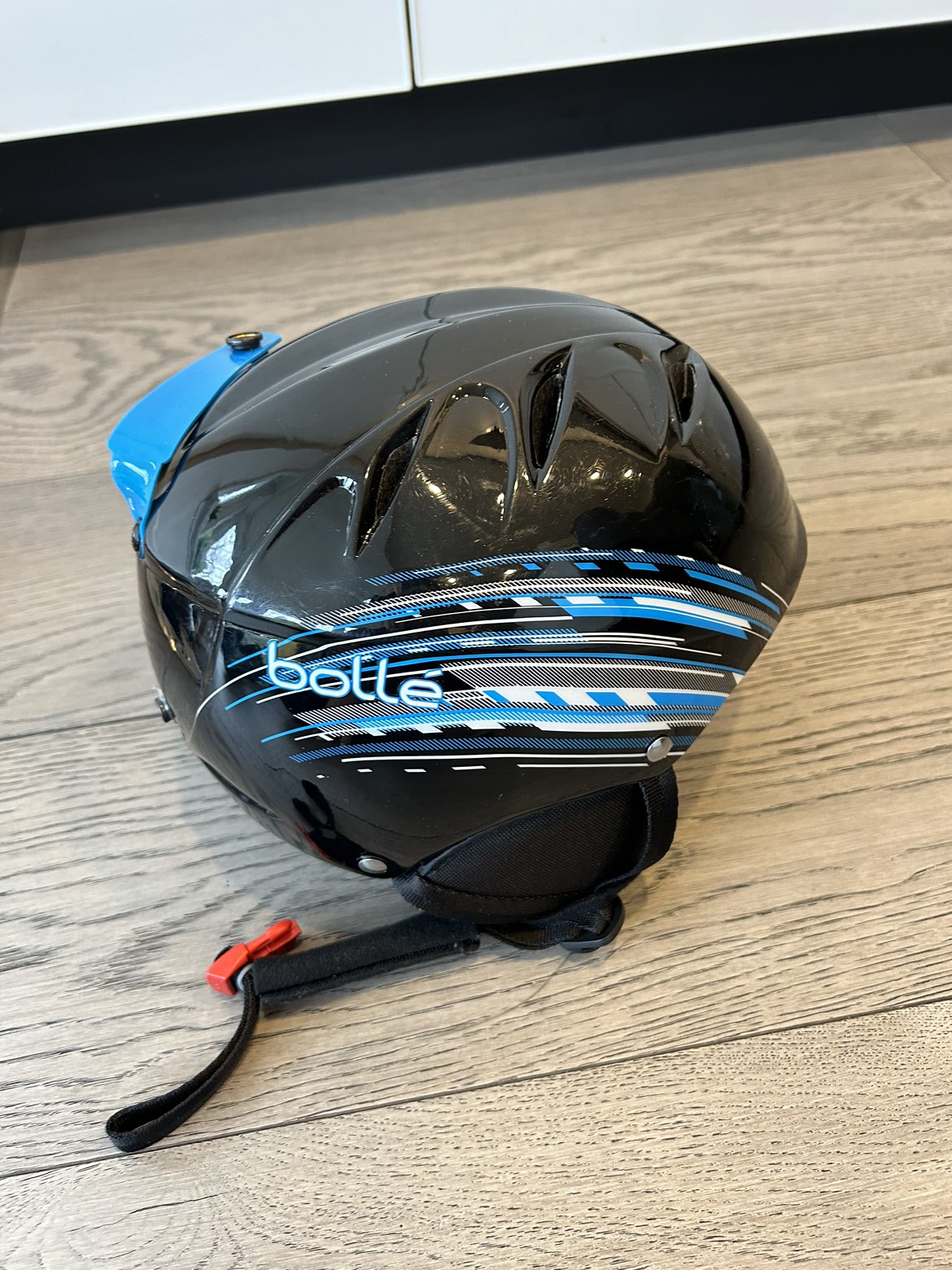 Ski helmet kids thumbnail