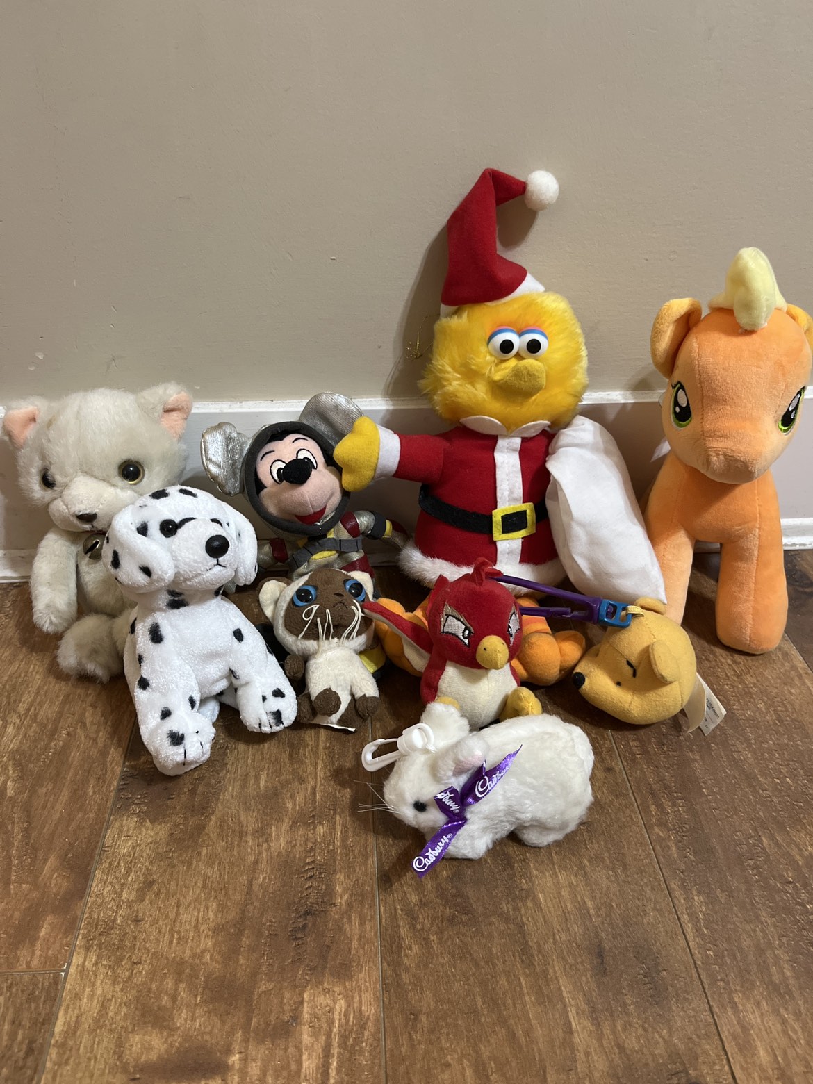 Assorted stuffed animals thumbnail