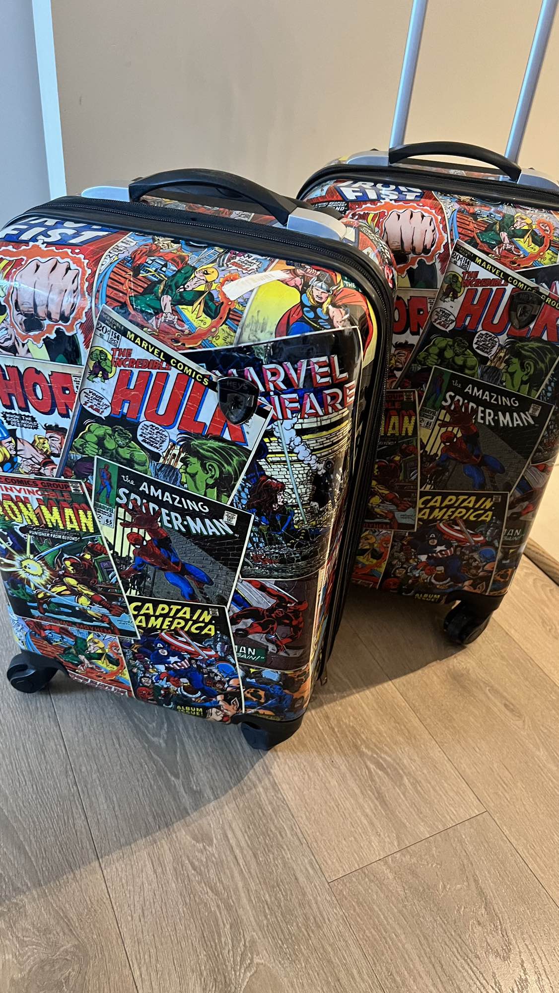2 Suitcase thumbnail