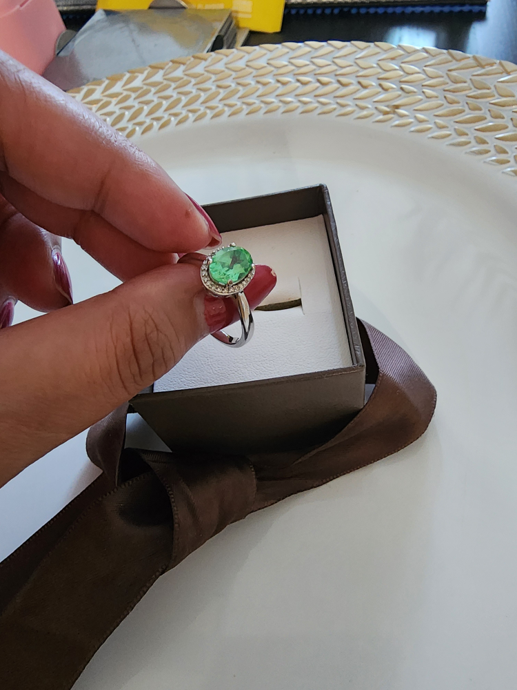 Michael hill silver ring  size 6 image indicator(3)