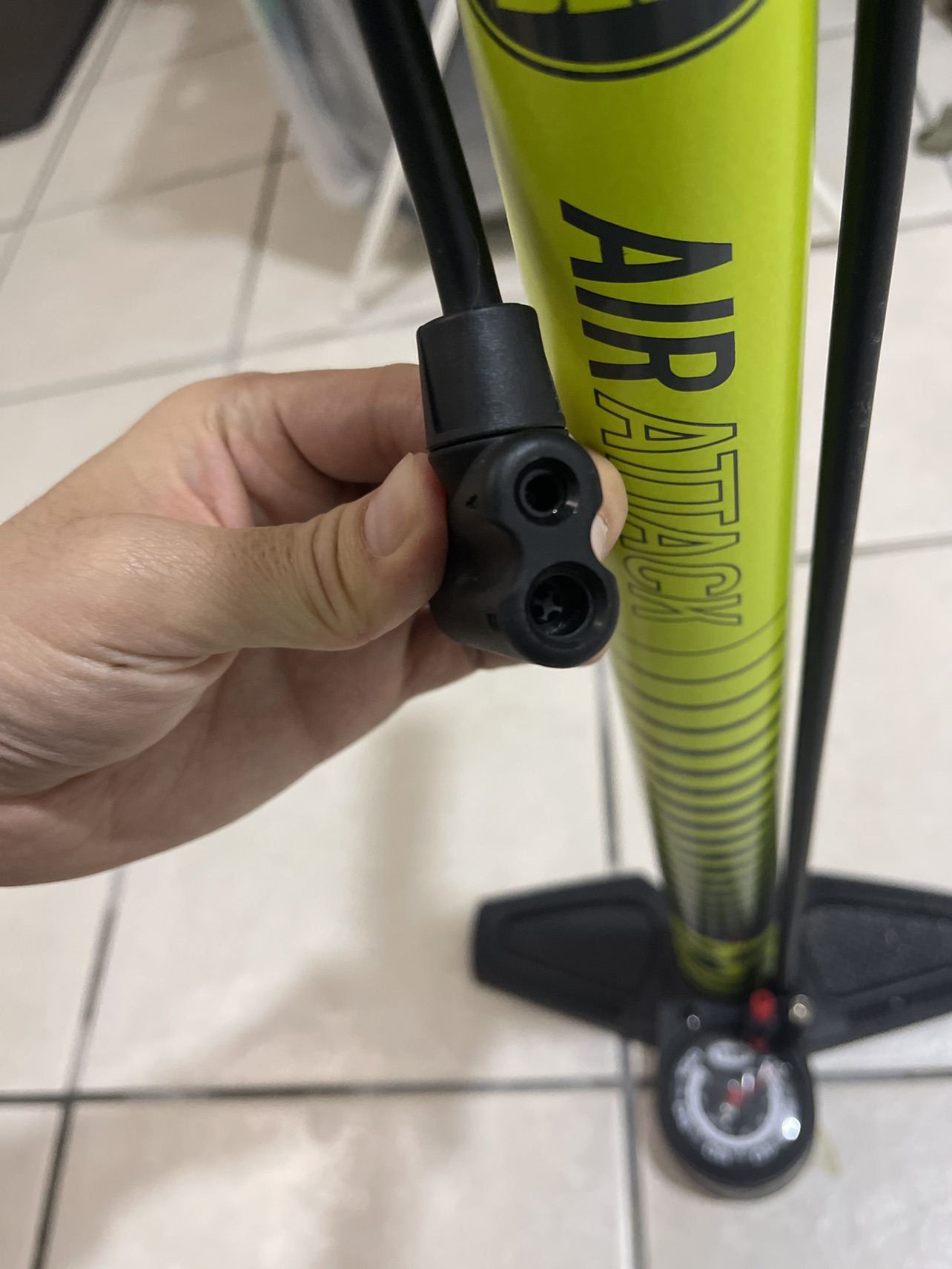 Bicycle air pump - photo 3