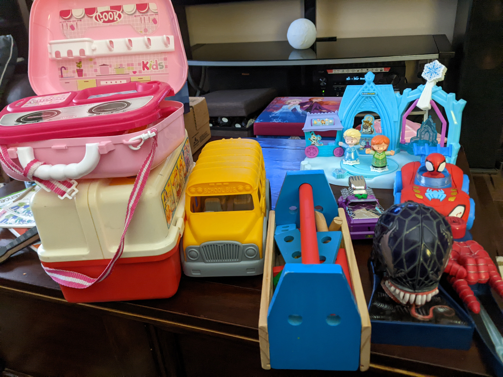 toys, books, stuffed animals, cars