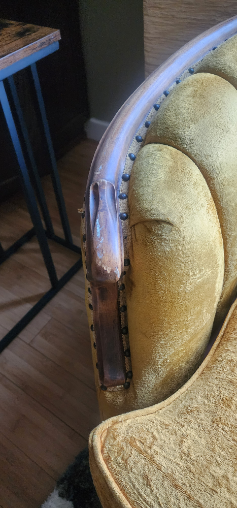 antique yellow couch - photo 4