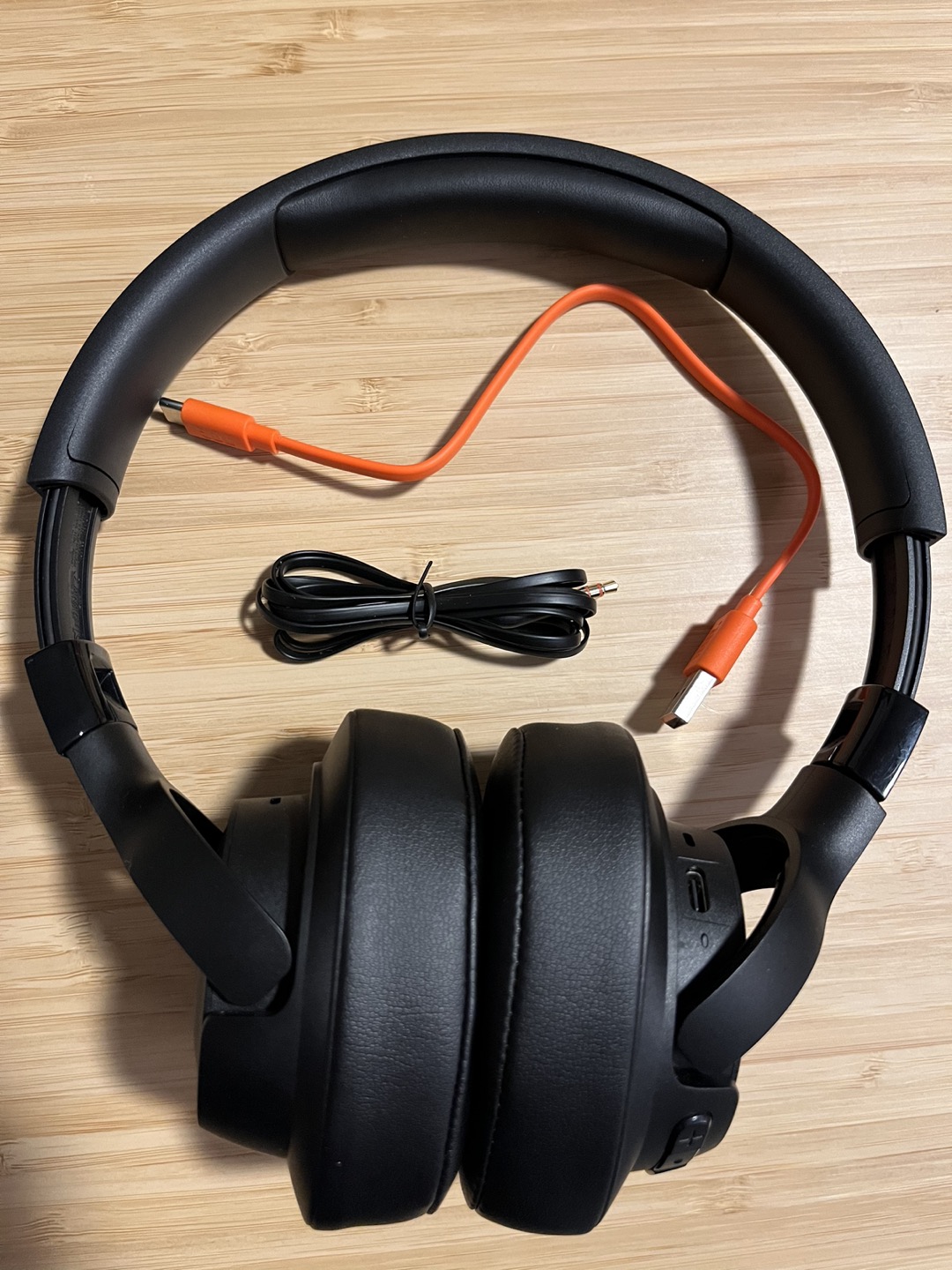 JBL Tune 760NC - Wireless Over-Ear Headphones image indicator(4)