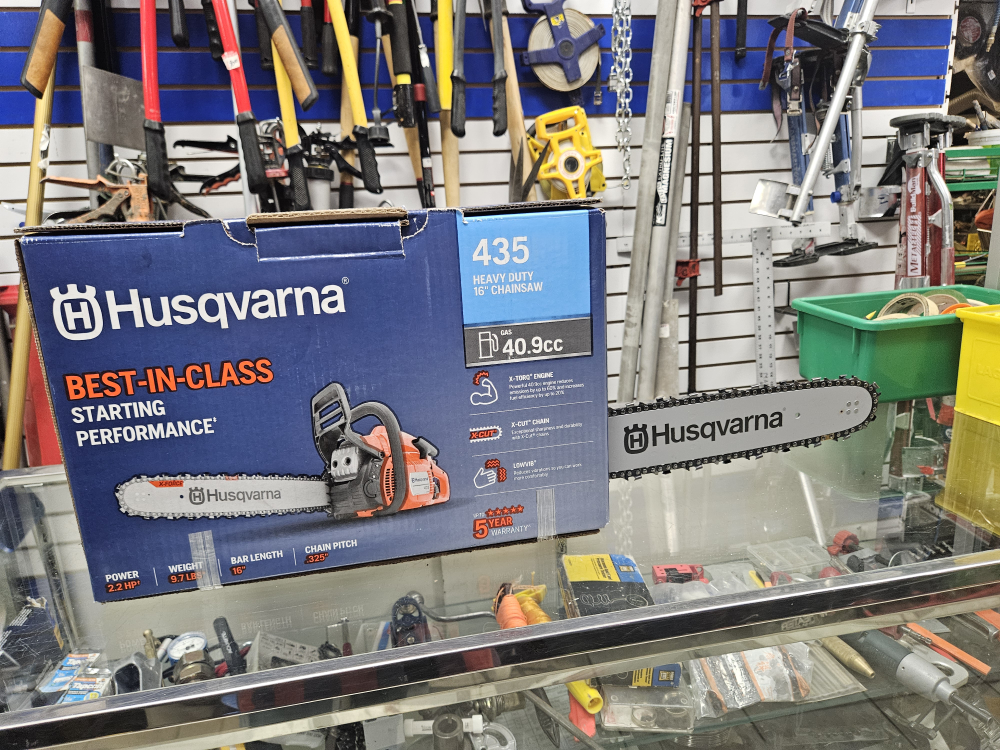 Husqvarna 16" Chainsaw thumbnail