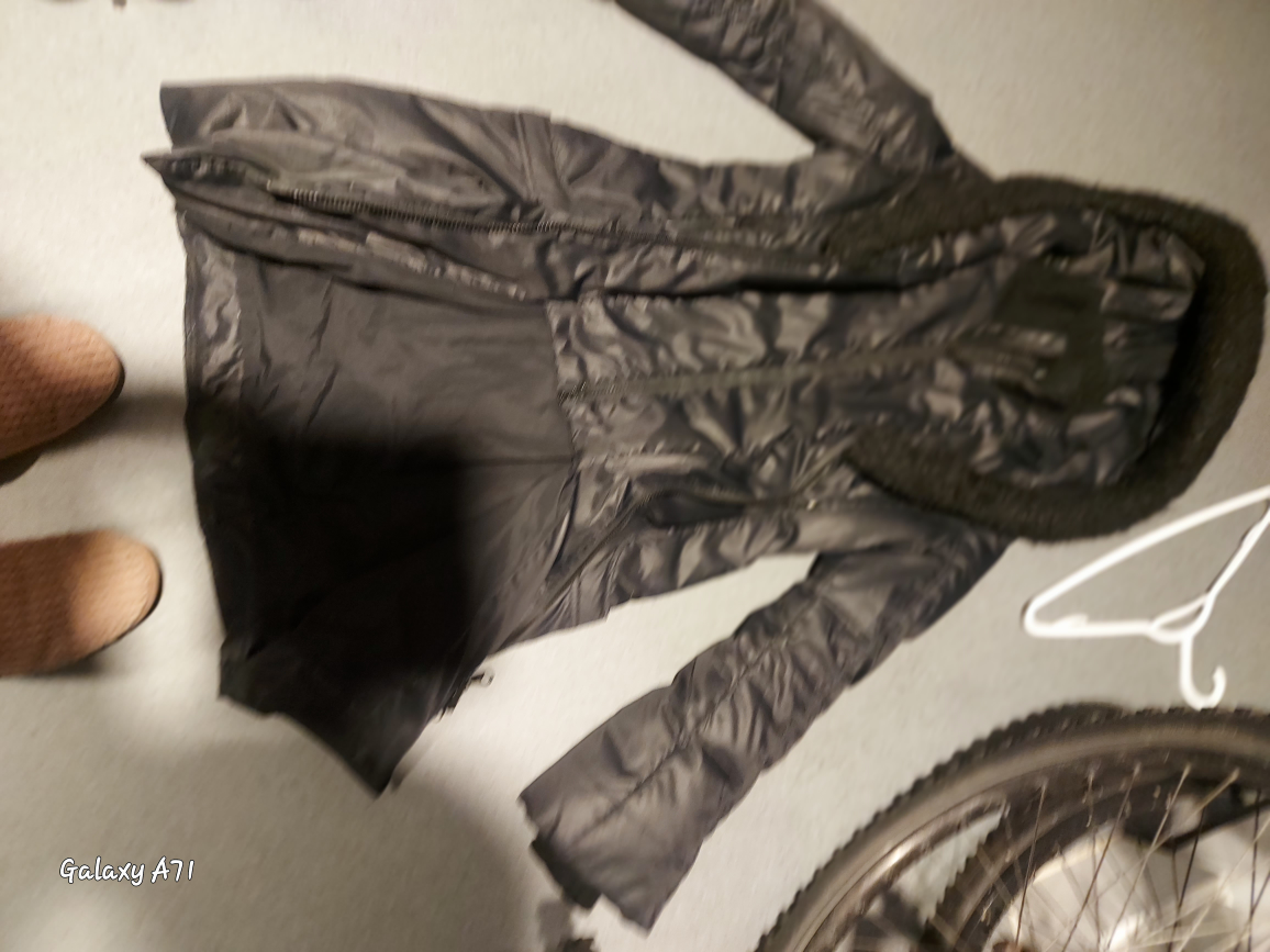 GUESS~FALL/WINTER JACKETS! image indicator(3)