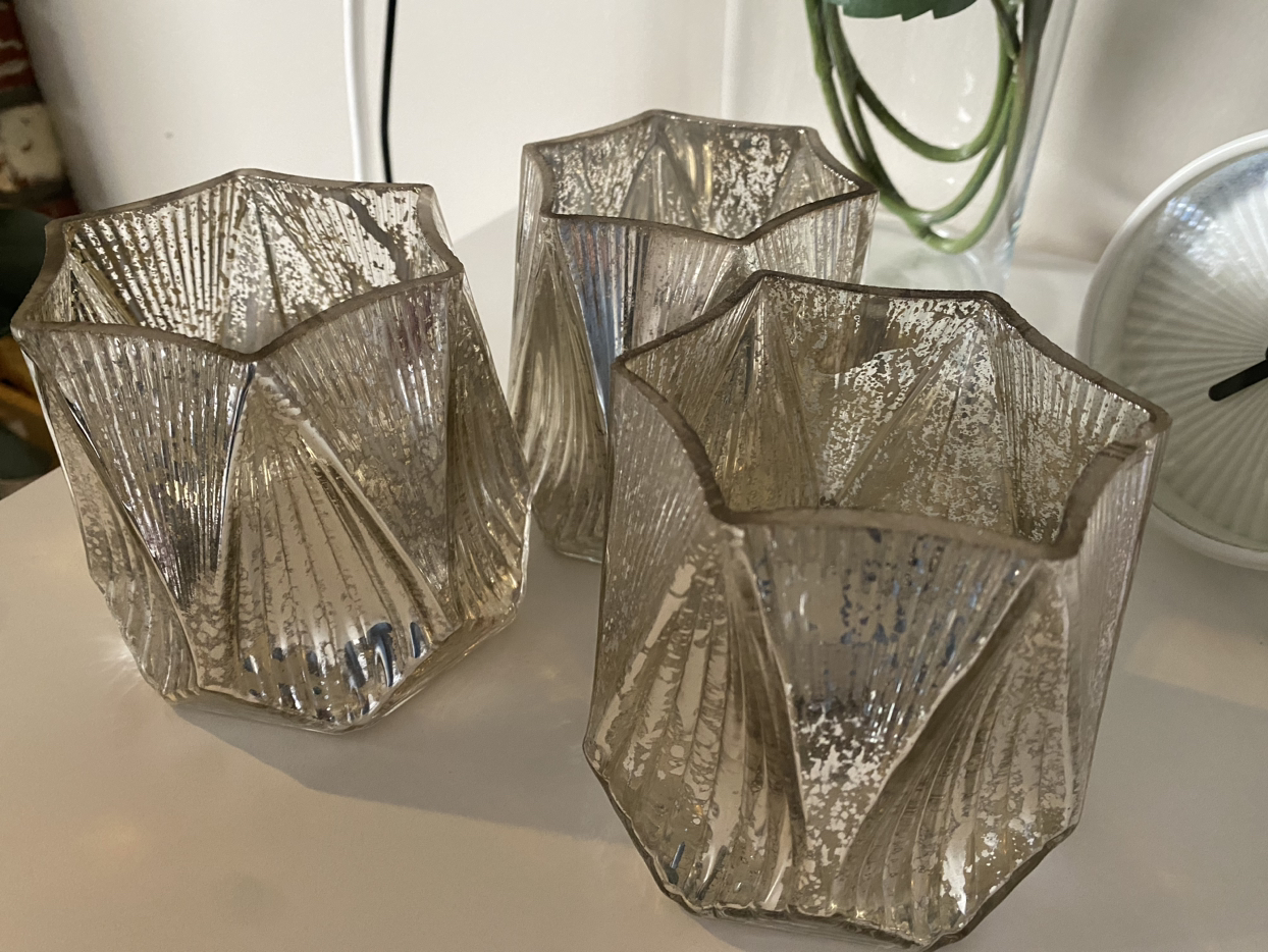 3 tea light holders