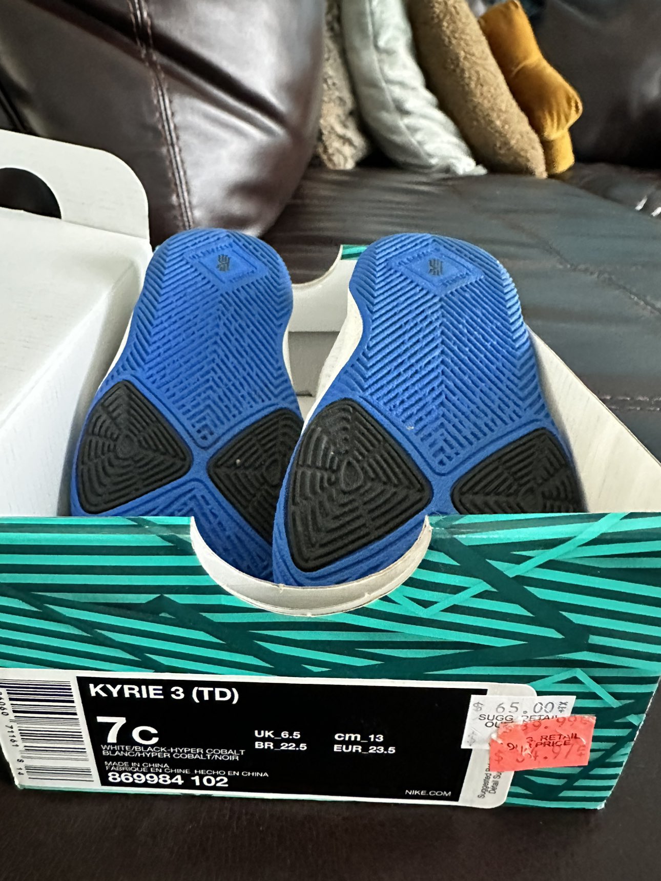 Kyrie 3 kids shoes - photo 3
