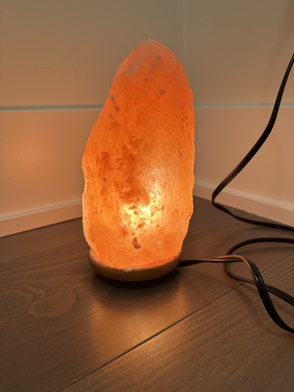 Himalayan salt lamp 9.5” tall - photo 2
