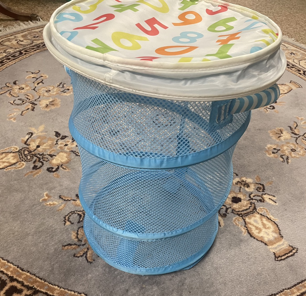Laundry hamper thumbnail