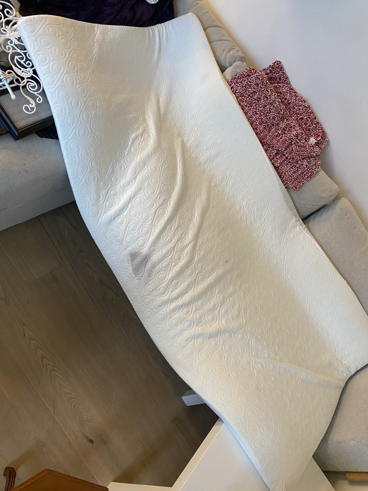 Twin size memory foam mattress topper
