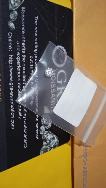 Certified GRA Round Brilliant Loose Moissanite, 0.5ct - photo 5