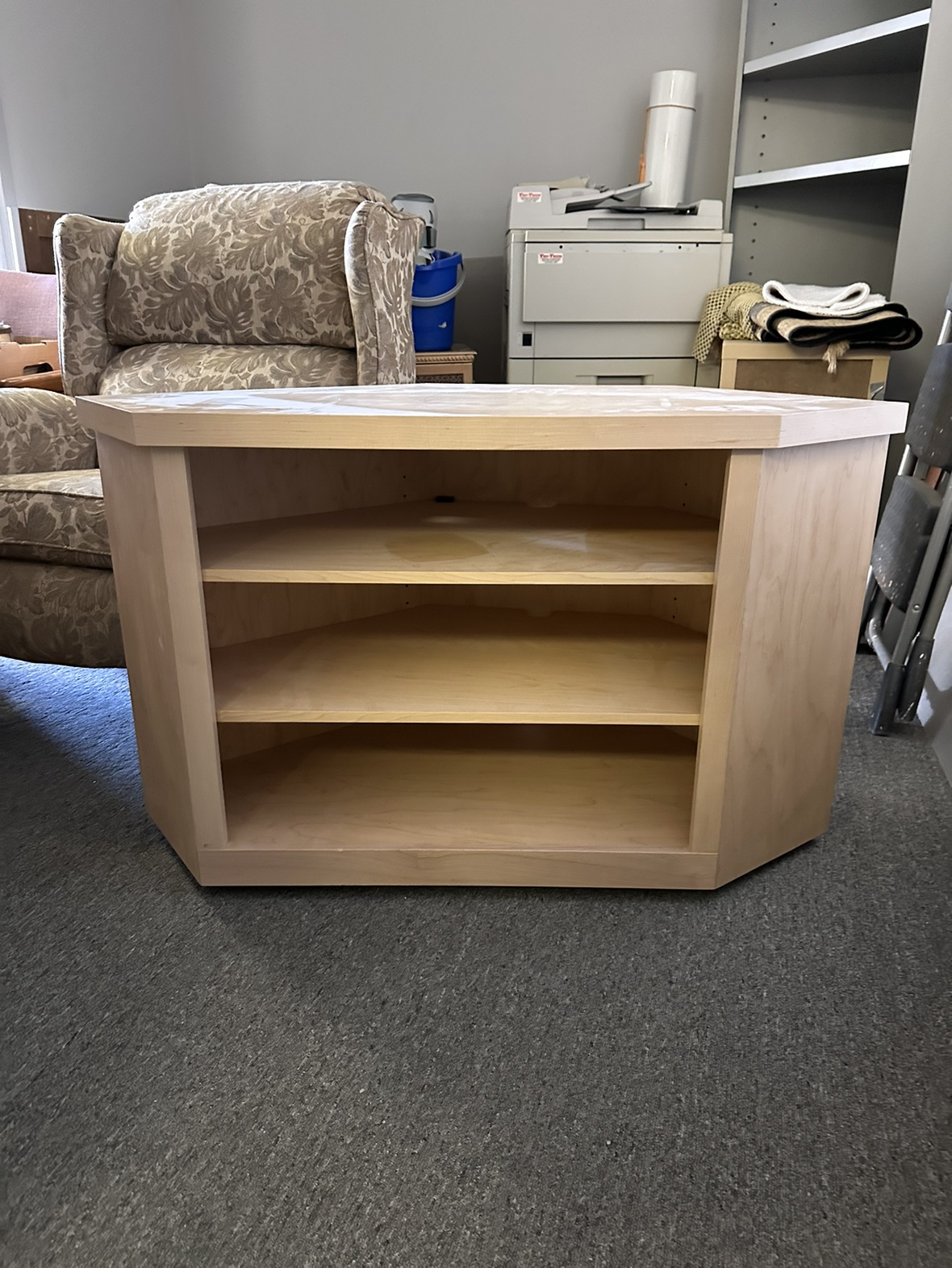 Tv stand