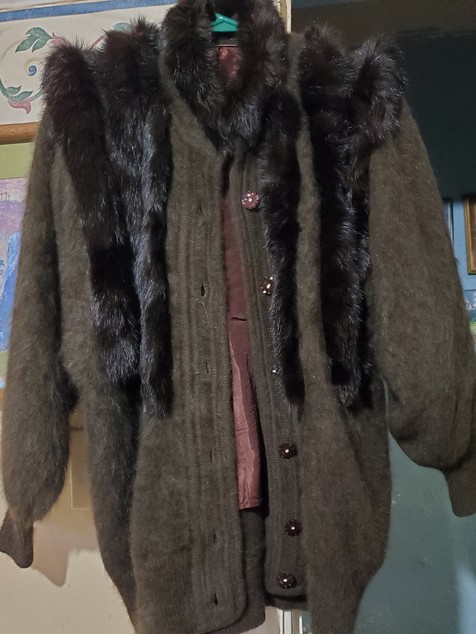 Angora fur coat thumbnail