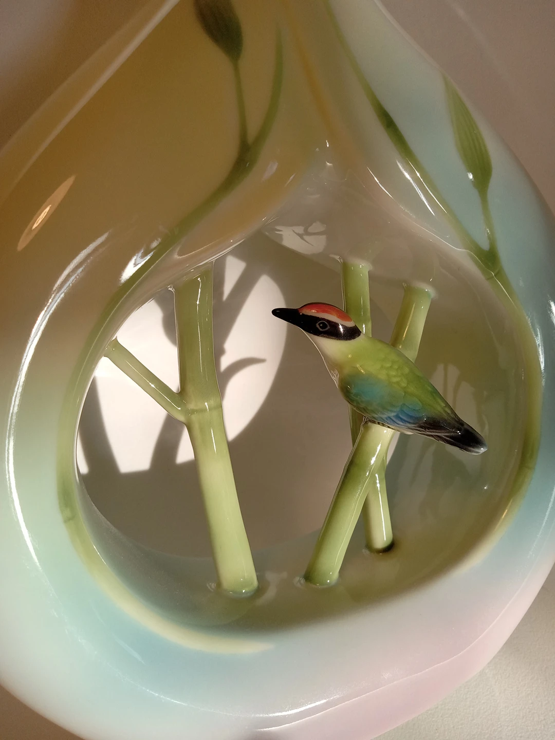 FRANZ Collection Song Bird Porcelain Vase image indicator(2)