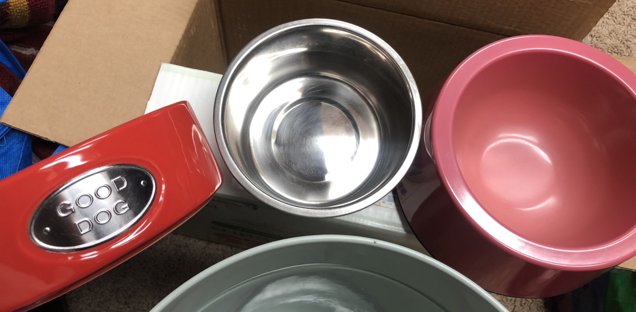 Bundle of Dog Items - photo 3