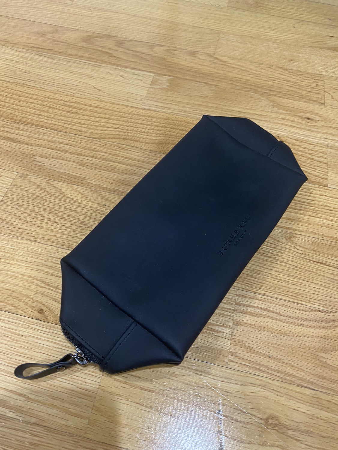 Burberry makeup bag thumbnail