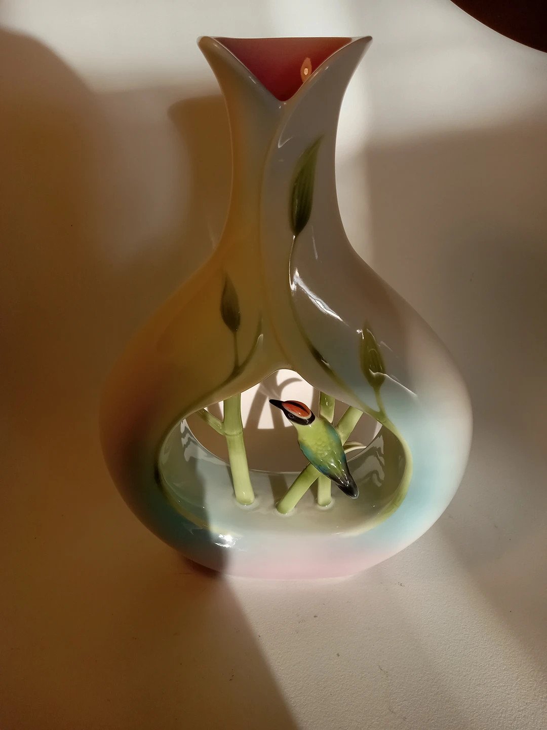 FRANZ Collection Song Bird Porcelain Vase image indicator(8)