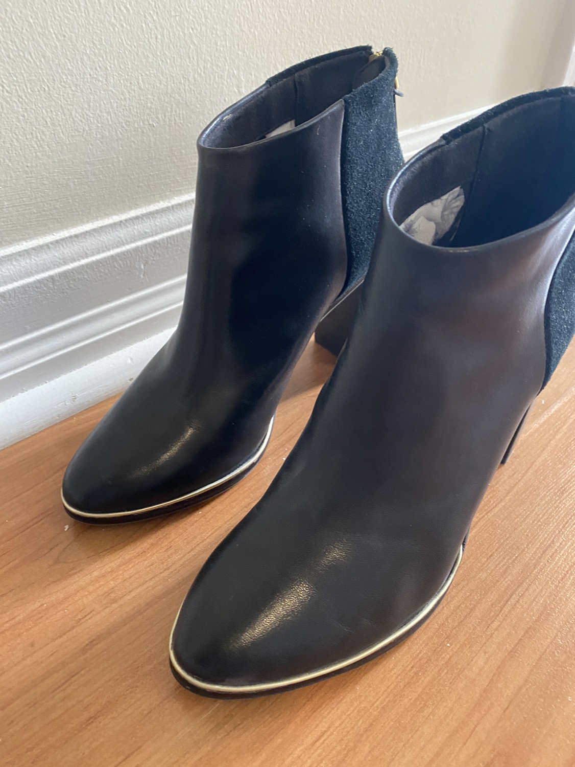 Ted Baker Azaila Ankle Boot - size 38/7 - photo 2