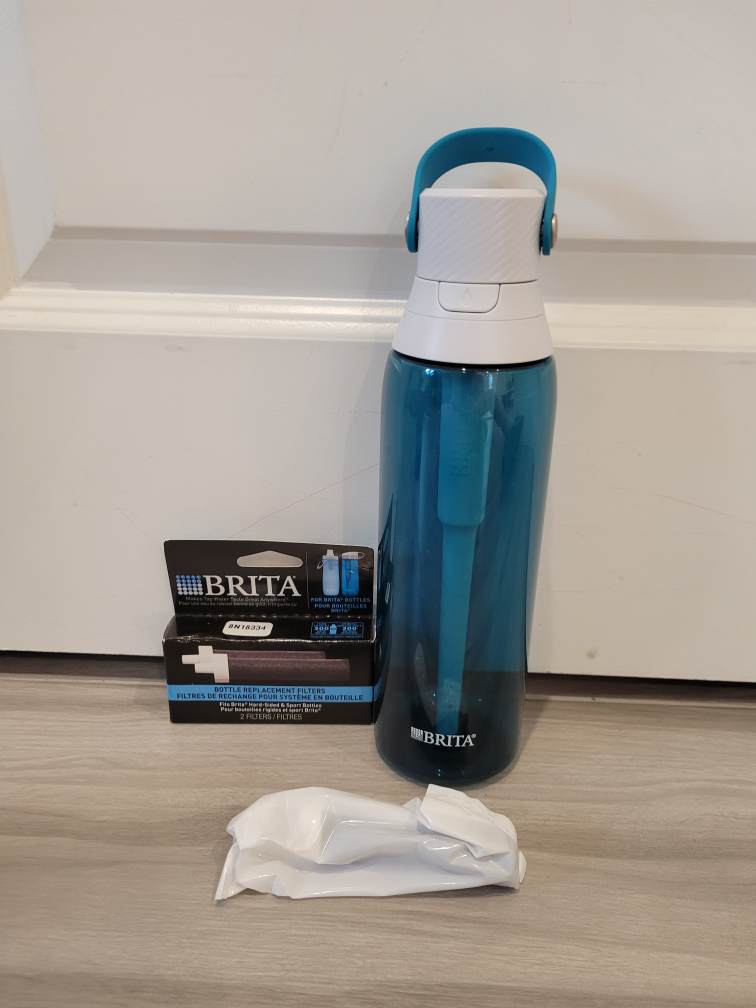 🥕 Brita Filter Water Bottles with 1 Brand New Filters image indicator(2)