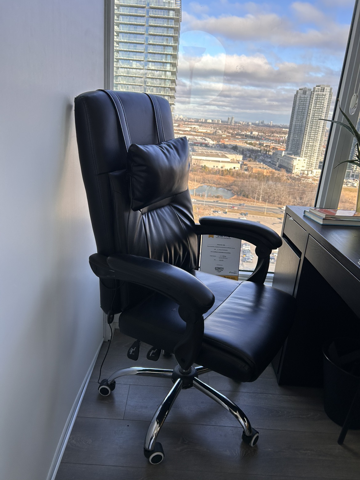 Desk Chair image indicator(7)