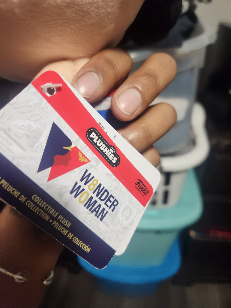 Funko POP! Wonder woman Plushies image indicator(2)