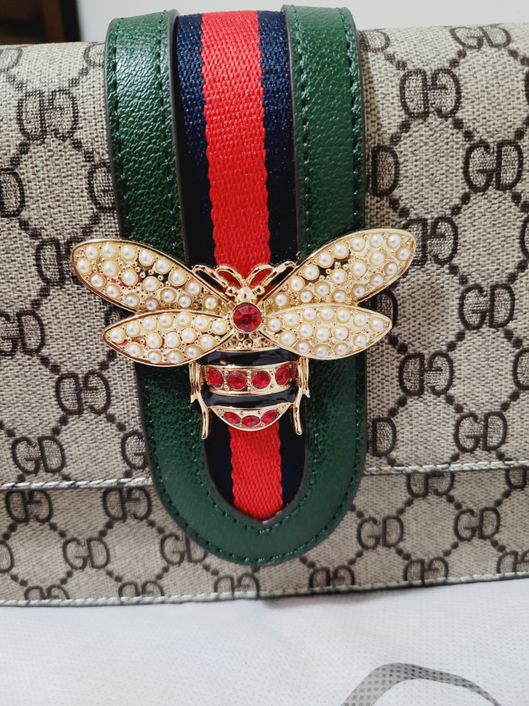 Beautiful Handbags - photo 2
