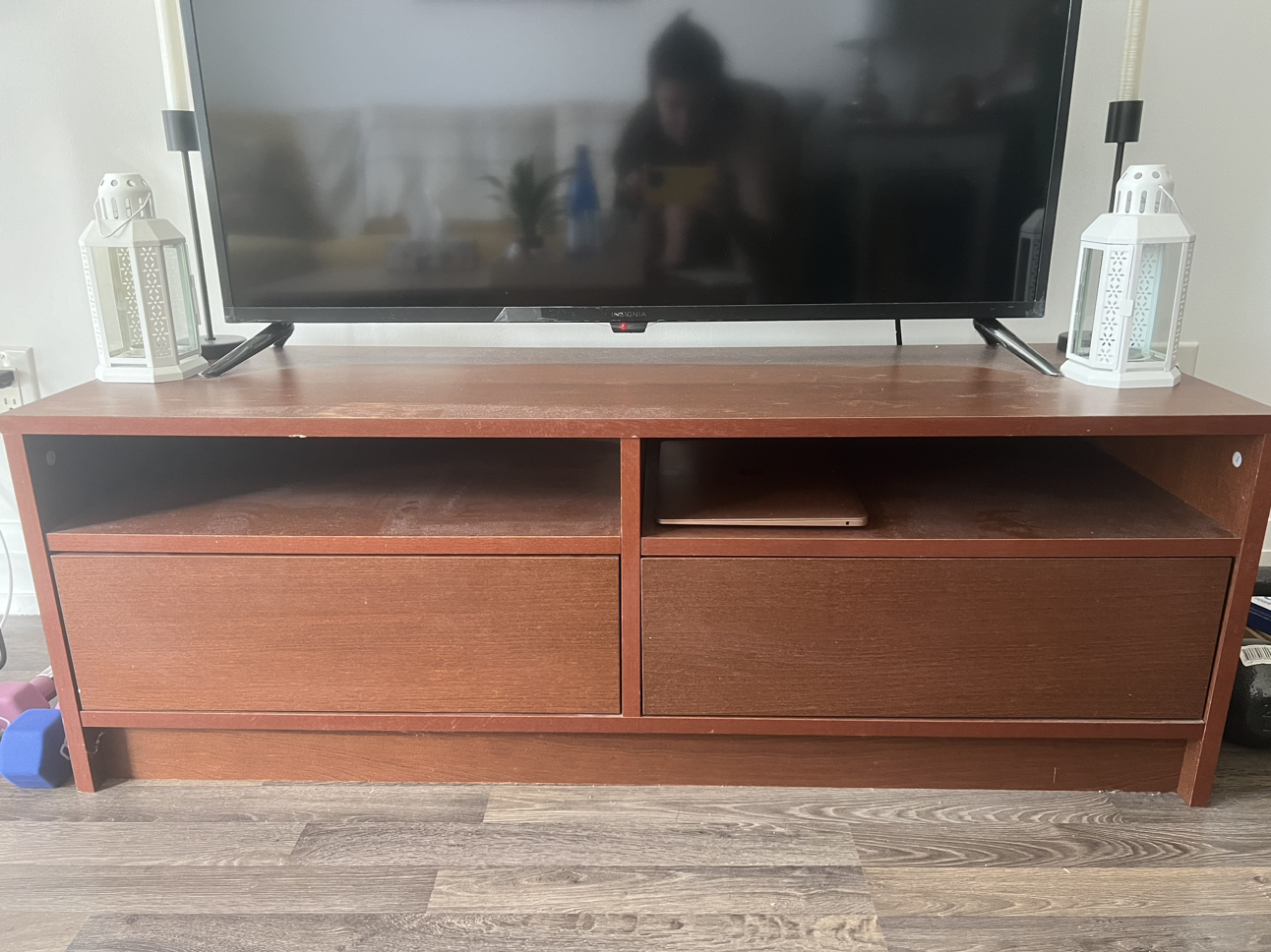 TV  console table for SALE! thumbnail