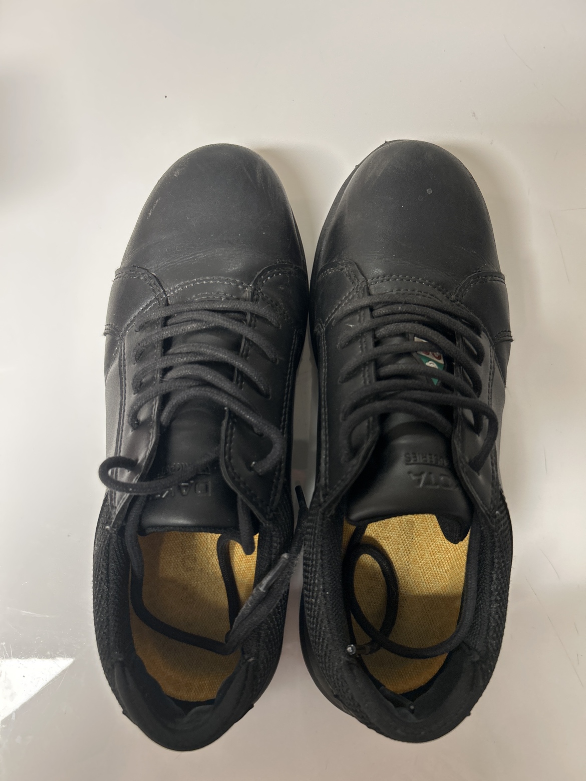 Steel toe shoes #freecycle