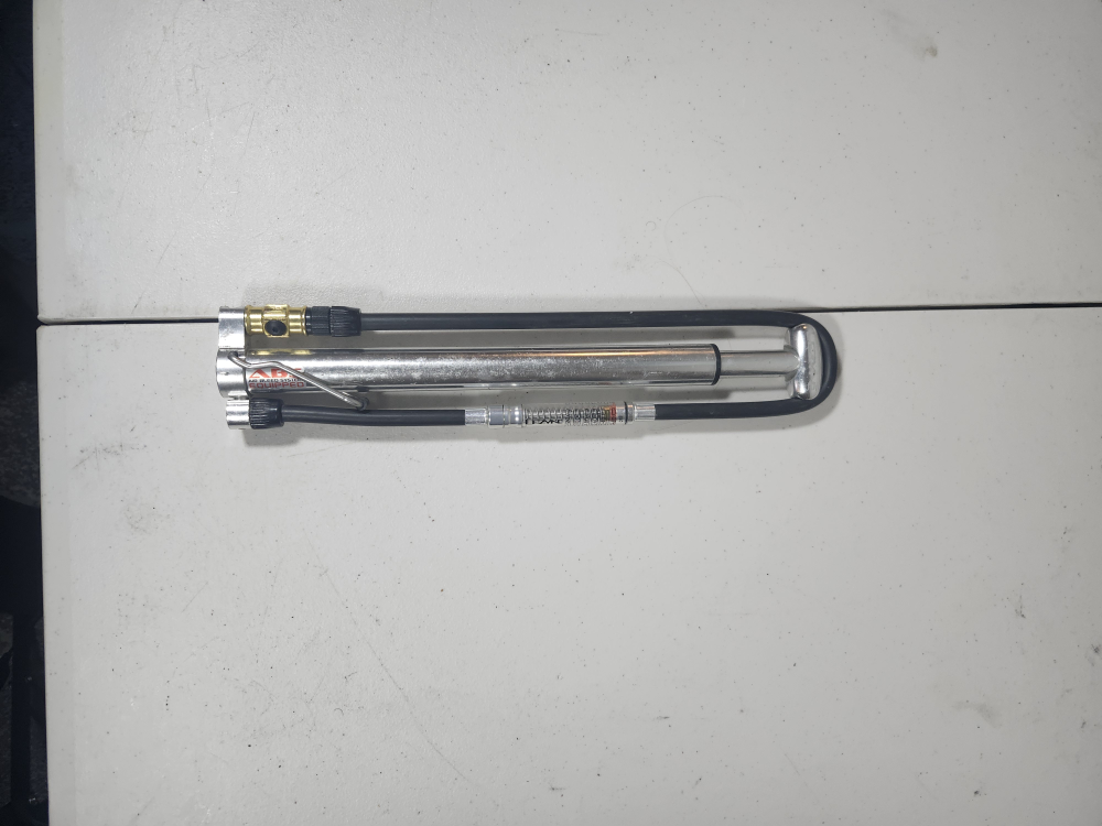 Lezyne Micro Bike Pump - photo 3