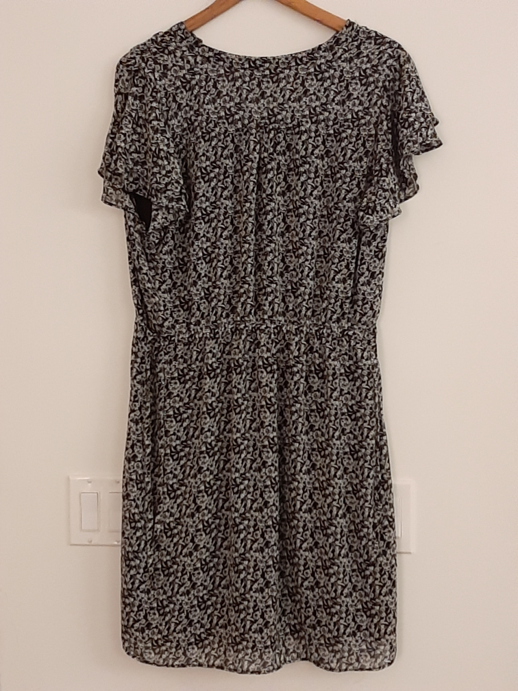 Cute H and M  dress👗 image indicator(2)