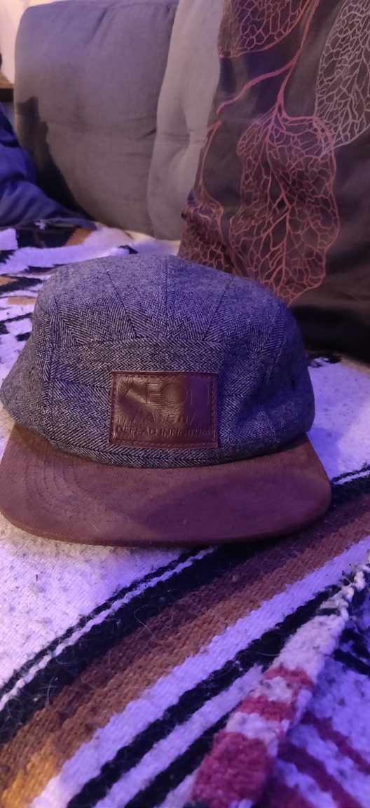 Aeon High Fashion Hat thumbnail