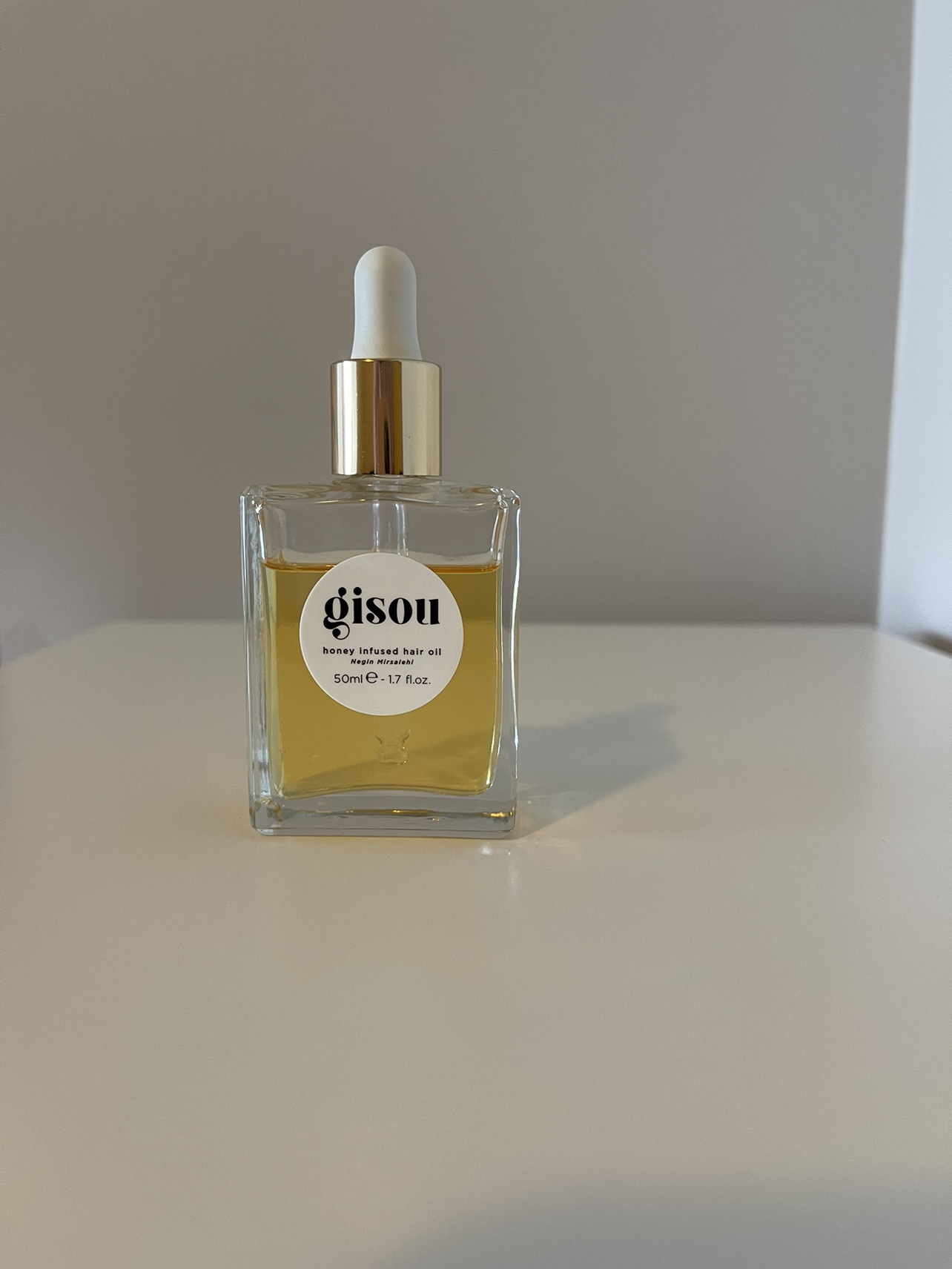 Gisou Honey Infused Hair Oil thumbnail