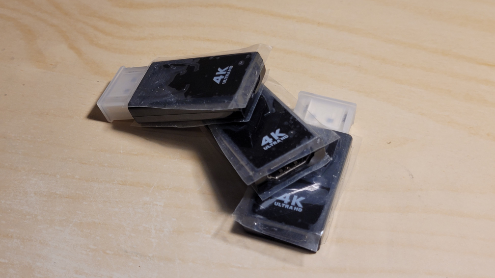 DP to HDMI adapter - photo 2