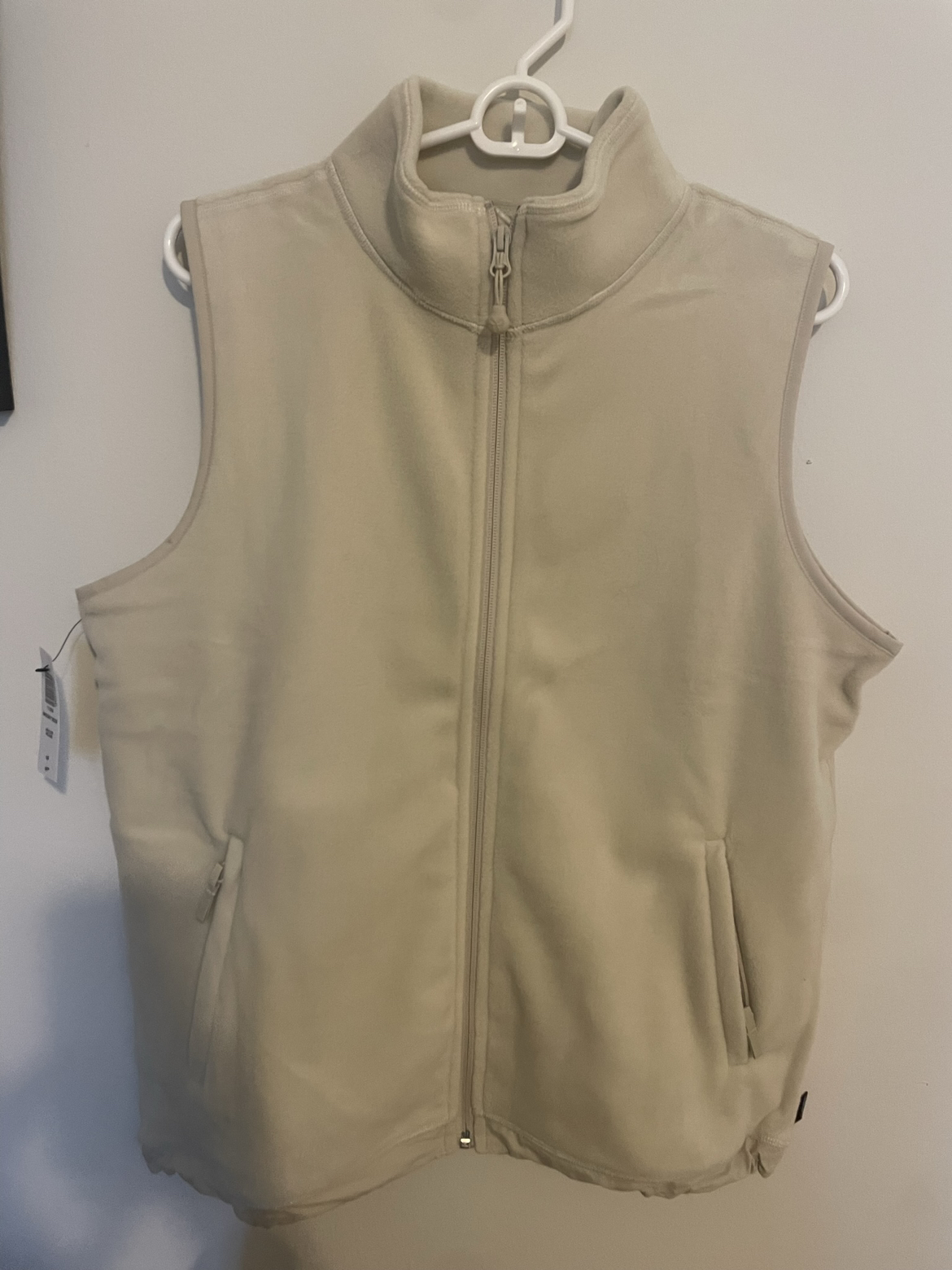 Polar Vest TNA/Aritzia Brand New