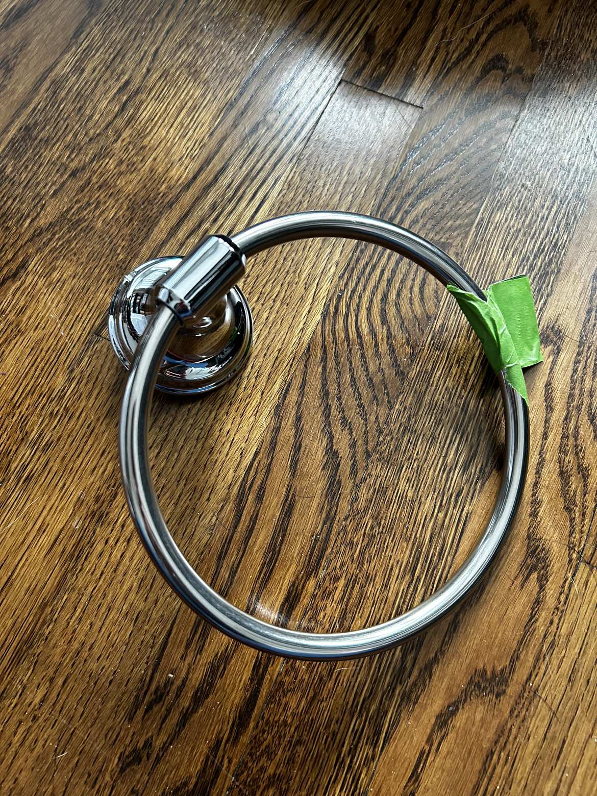 Chrome towel ring w hardware image indicator(2)