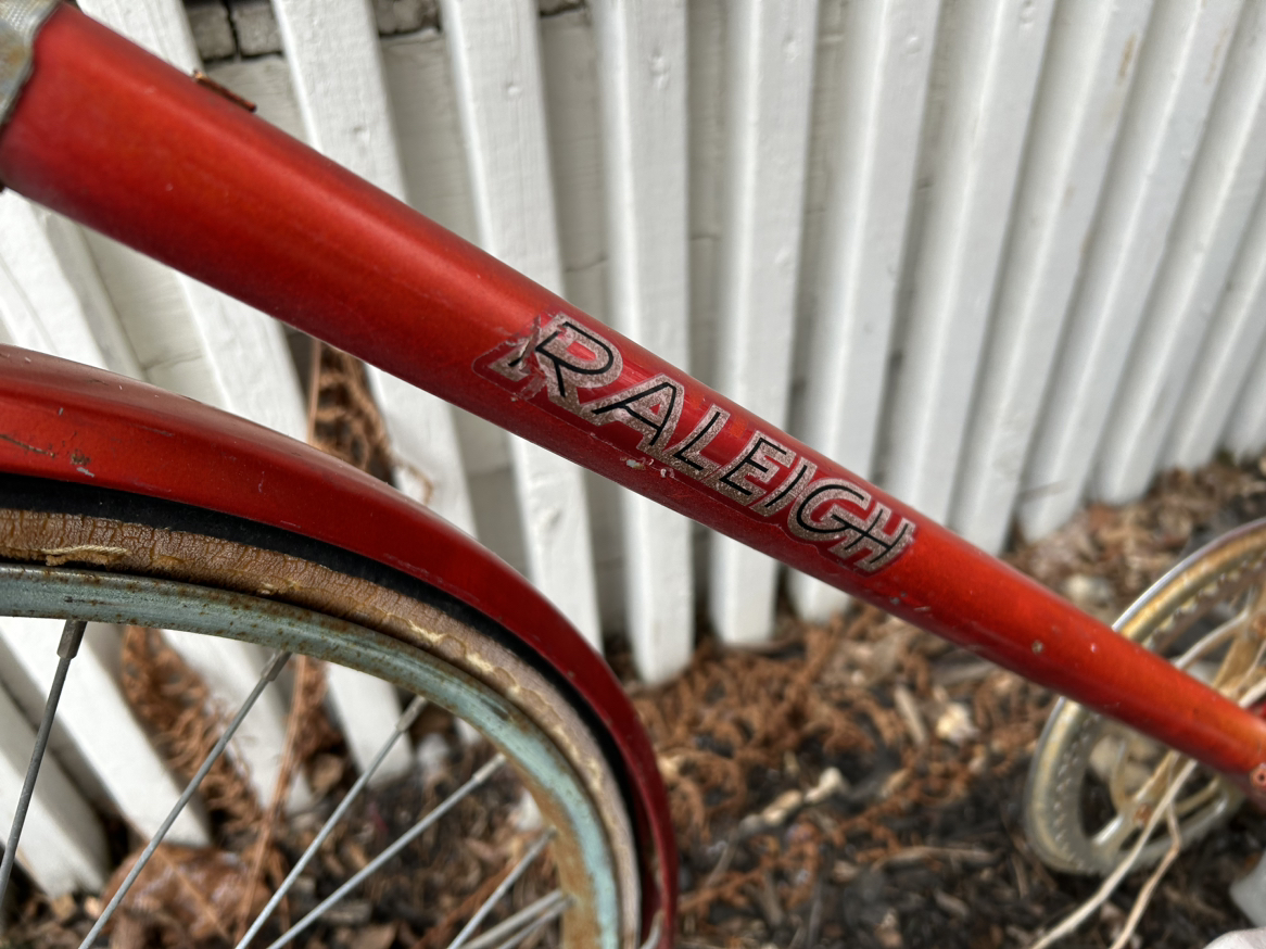 Vintage Raleigh fixer upper bike - photo 4