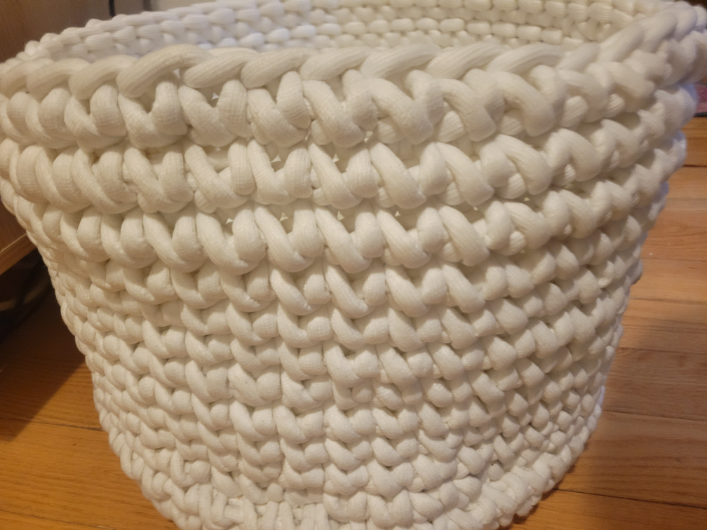 Medium White Woven Basket - photo 4
