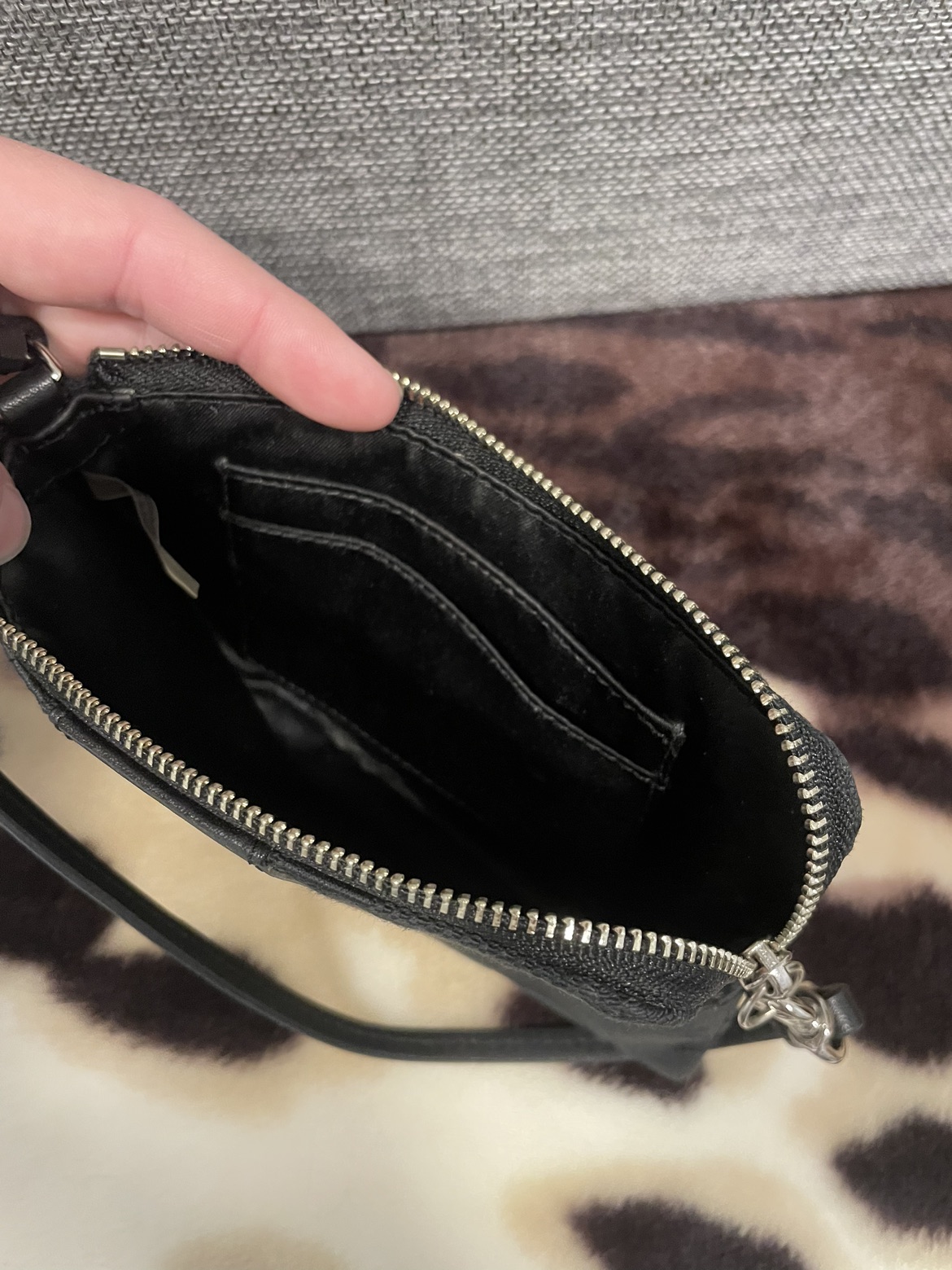 Coach Outlet Wristlet image indicator(4)