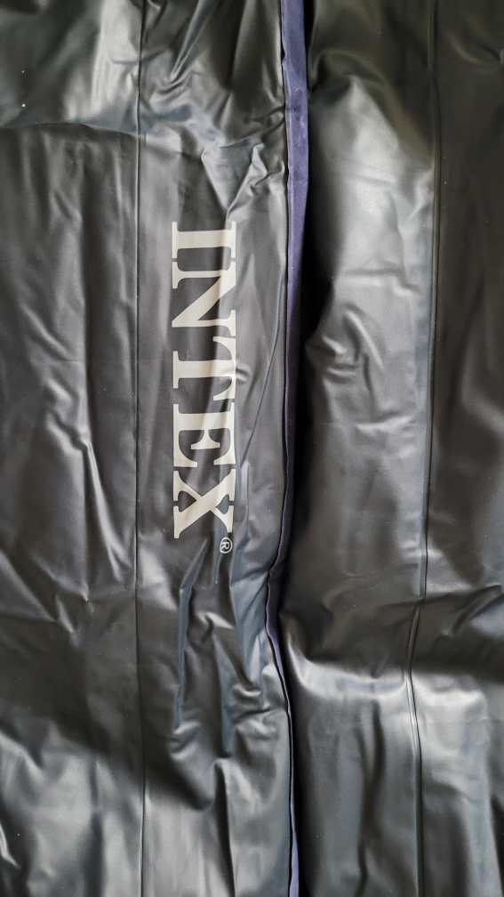INTEX air bed with Electric PUMP.