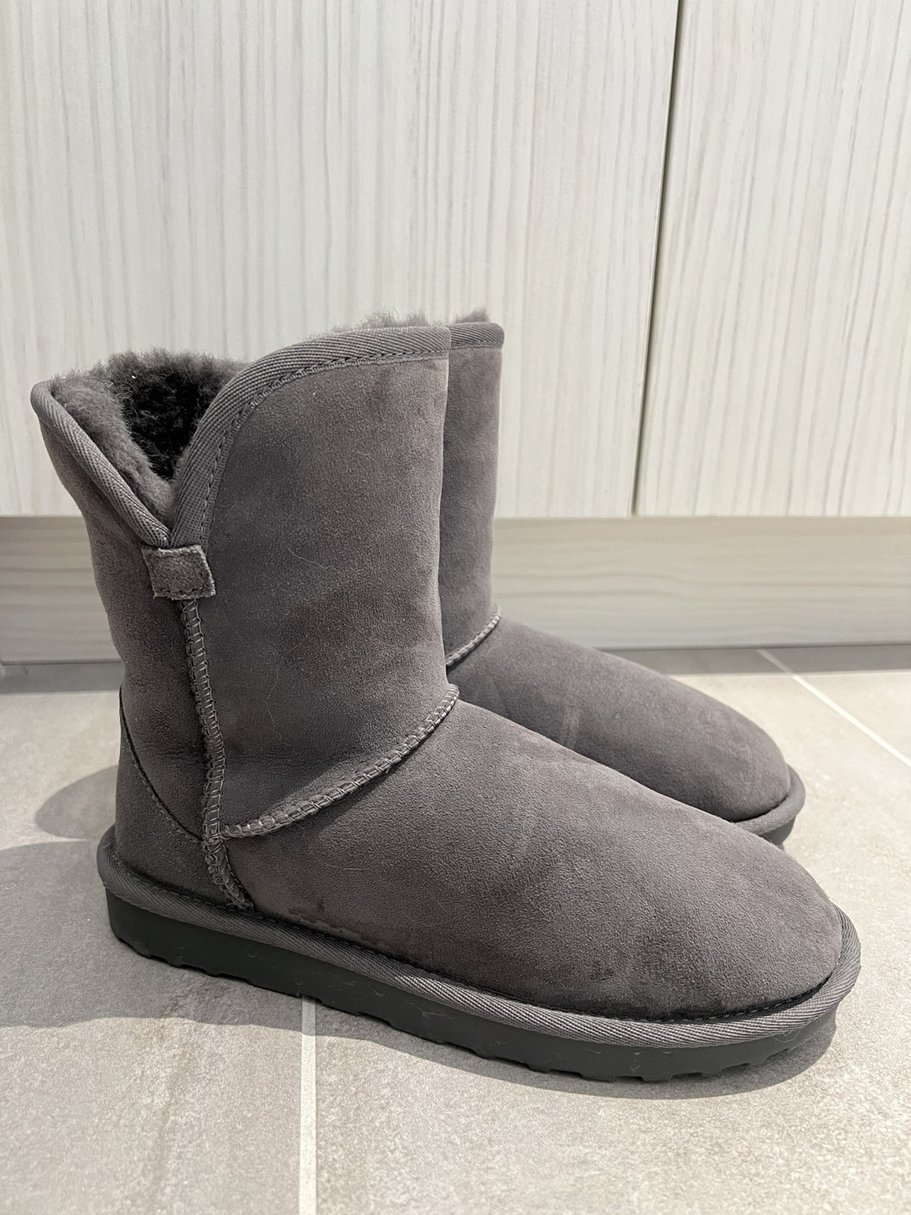 Ugg Boots (NEW) - Genuine Suede, Gray, Womens Size 5