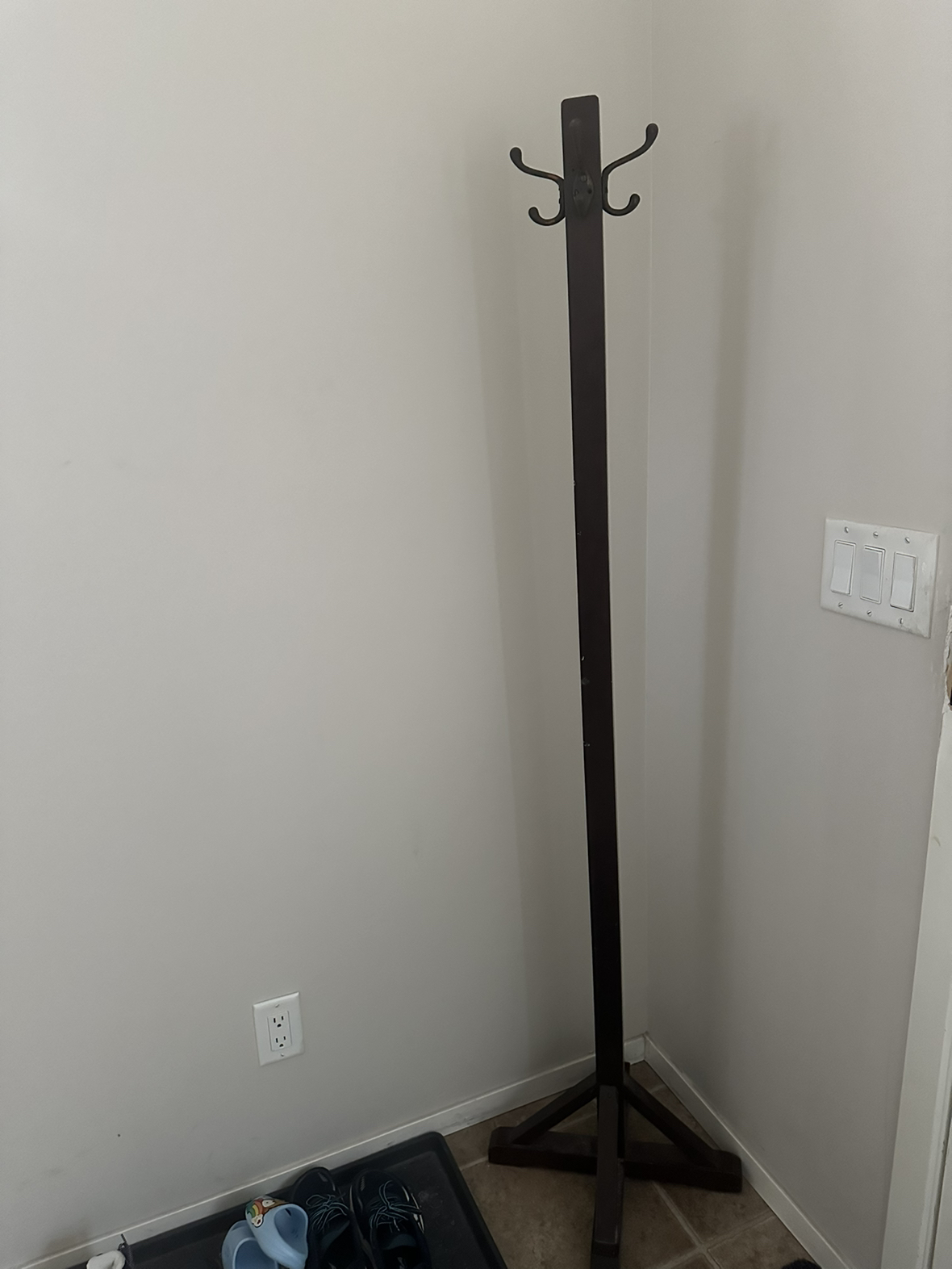 Coat hanger - photo 2