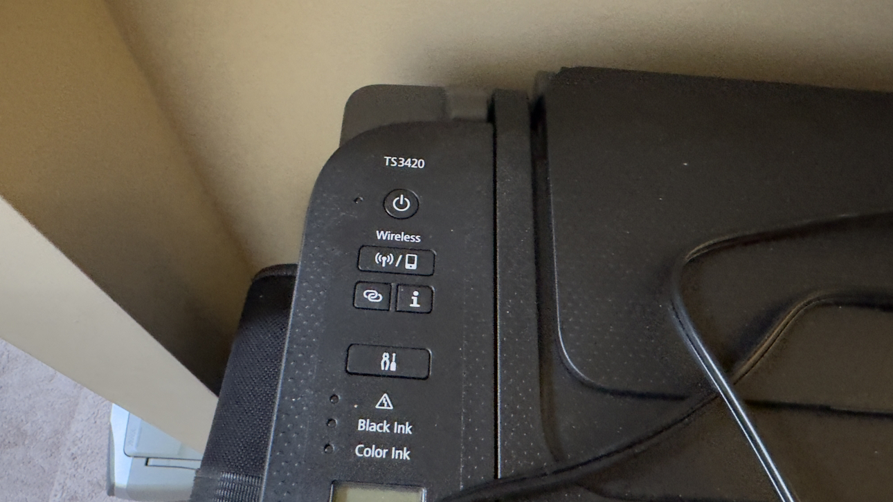 Canon TS3240 Color Printer (Comes with Ink) But no Papers