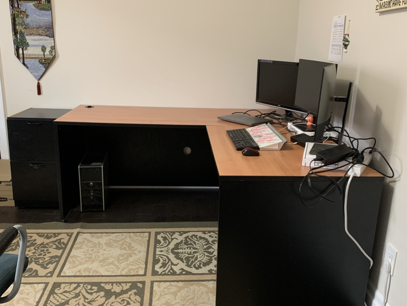 Office desk - photo 2