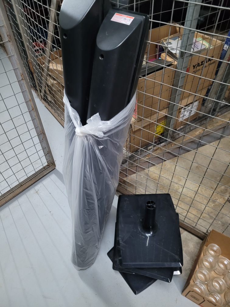 LG 1100W Home Theatre System image indicator(2)