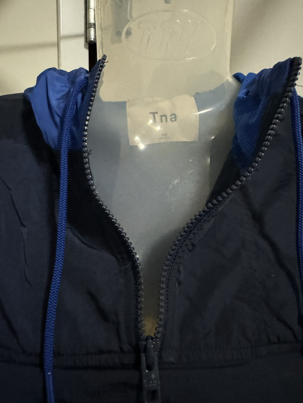 TNA windbreaker xxs image indicator(3)