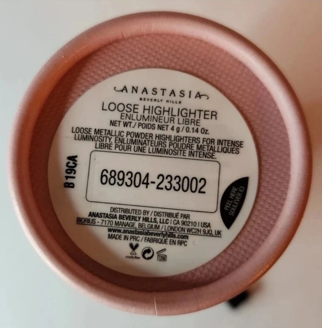 Limited Edition Anastasia Beverly Hills 3 Piece Glitter Set image indicator(3)