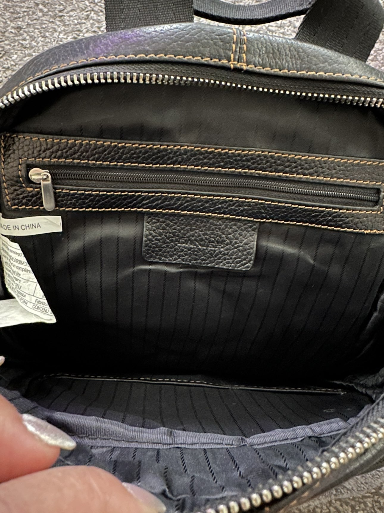 Danier Leather Backpack - photo 4
