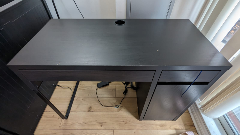 office table - photo 4