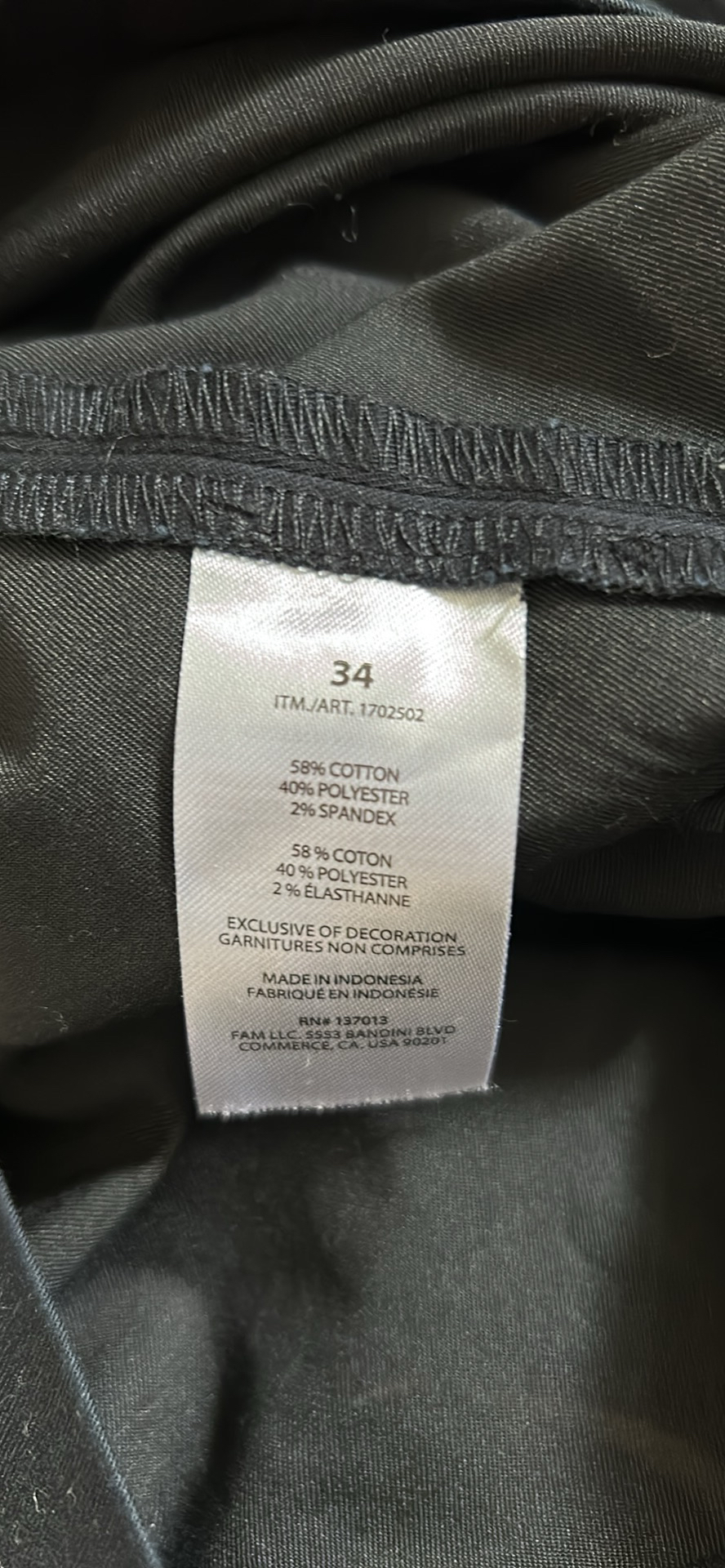 Banana Republic shorts image indicator(4)